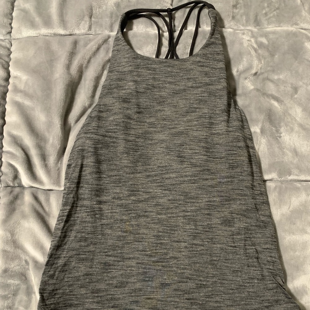 Lululemon Raise the Barre tank 8